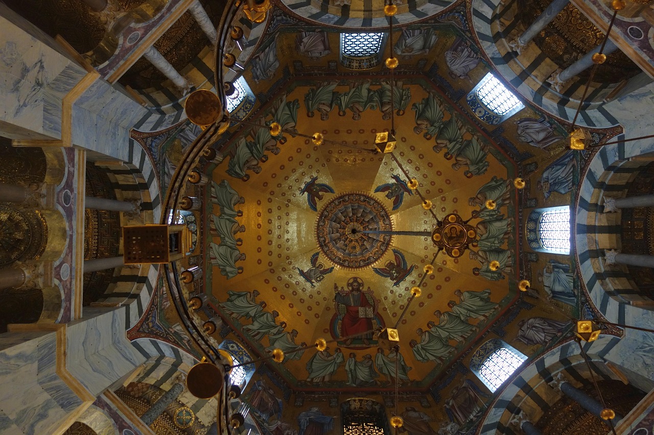 大三国，卡牌游戏的史诗之旅