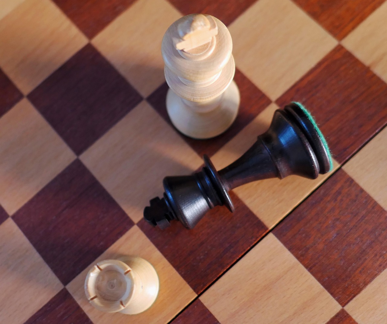 战棋策略类单机游戏，智慧与策略的较量